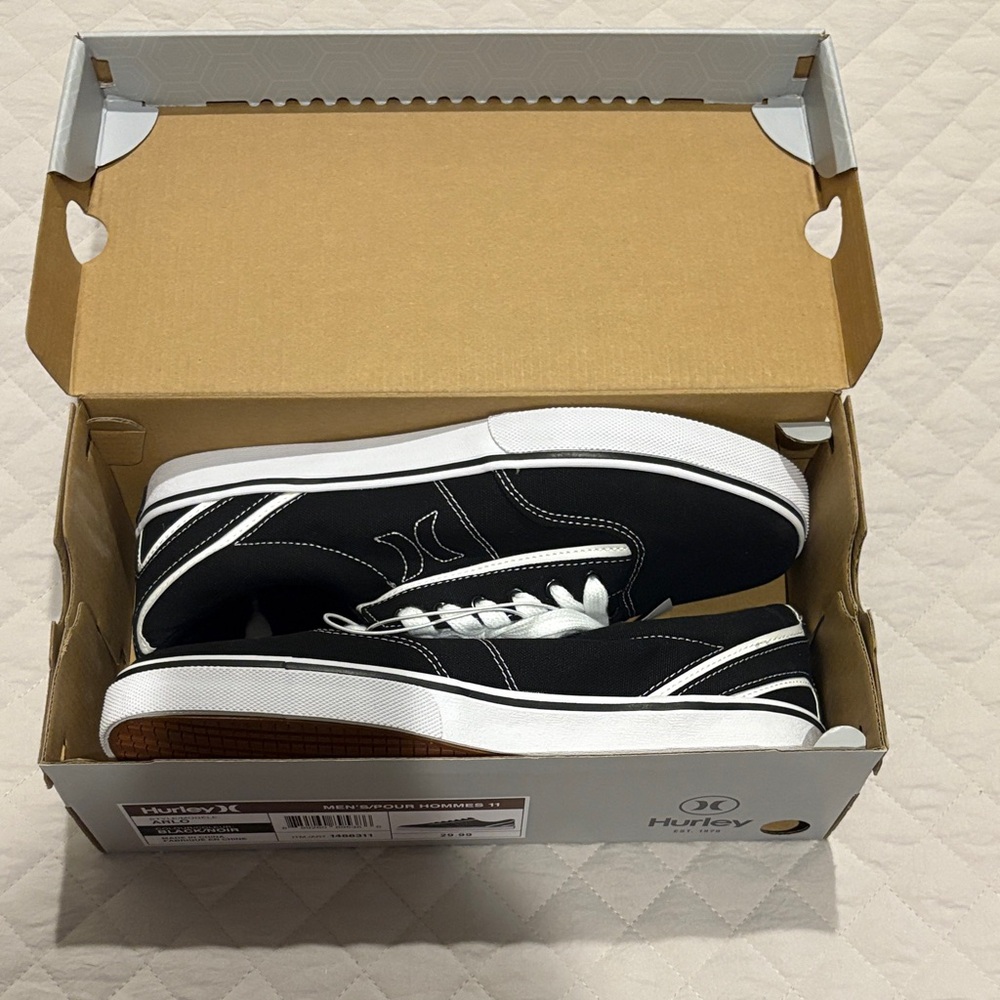MEN’S HURLEY ARLO SNEAKERS NWT